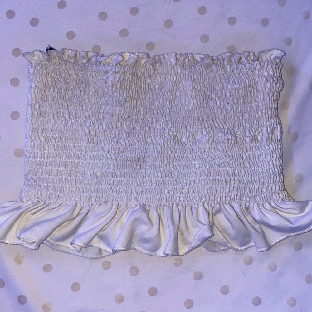 White ribbed material crop top from forever 21